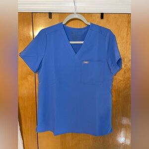 Figs Ceil Blue Catarina One Pocket Scrub Top Women’s Size Small